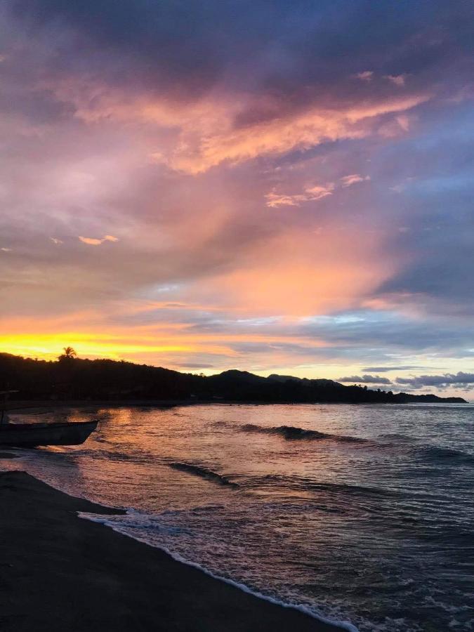 Hostal Estrellas Del Tayrona Playa Mendihuaca Guachaca Kültér fotó